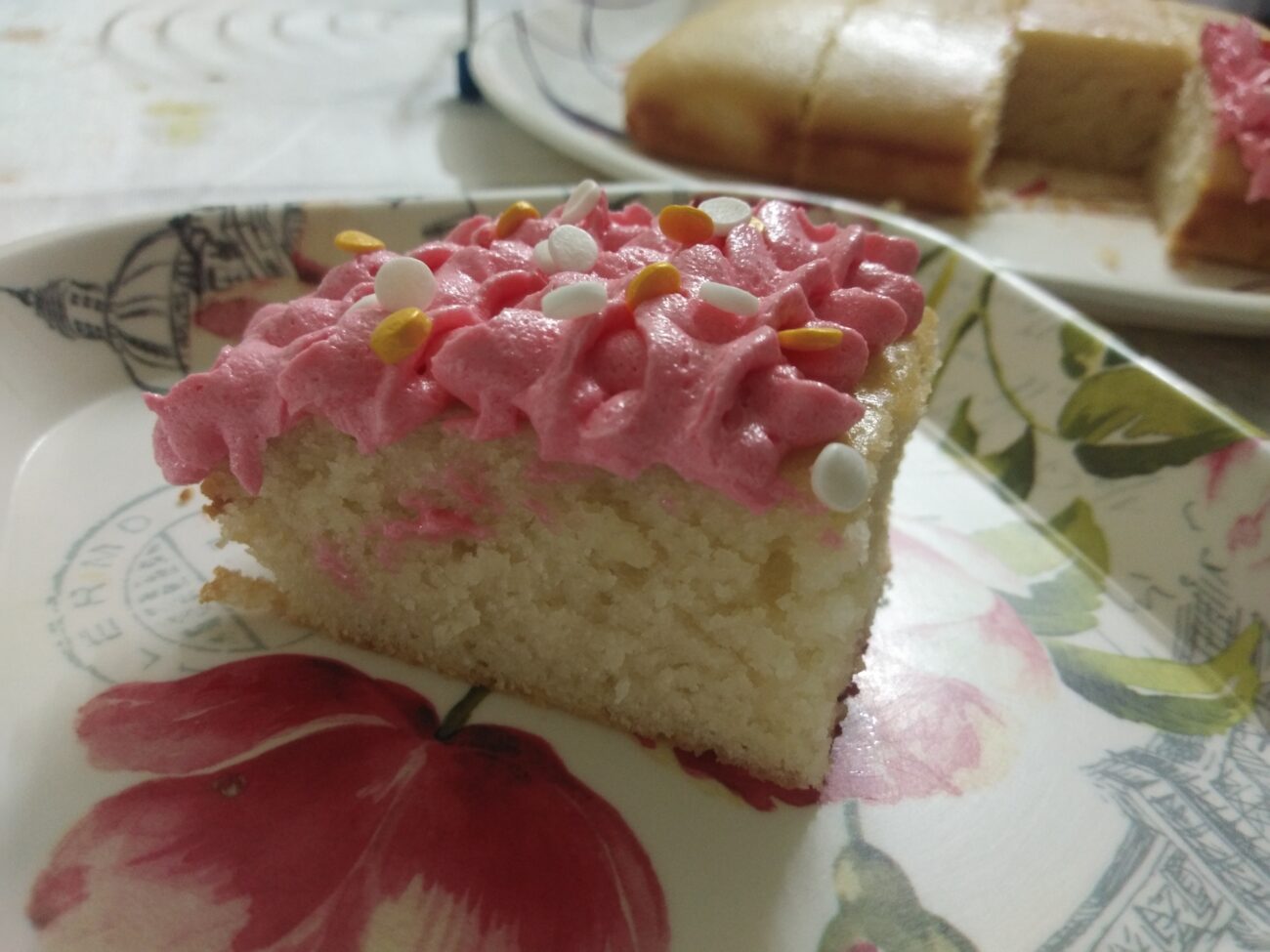 Eggless butterless vanilla cake – The most simplest and delicious version – Guaranteed!