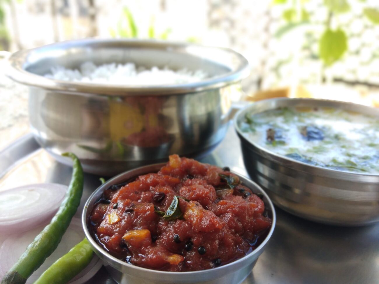 Instant Raw Mango pickle – ‘Mangaai Thokku’ with Moru Kolambu (Buttermilk rice)