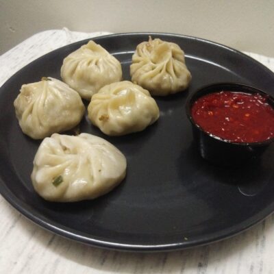 veg momos dumplings dimsum