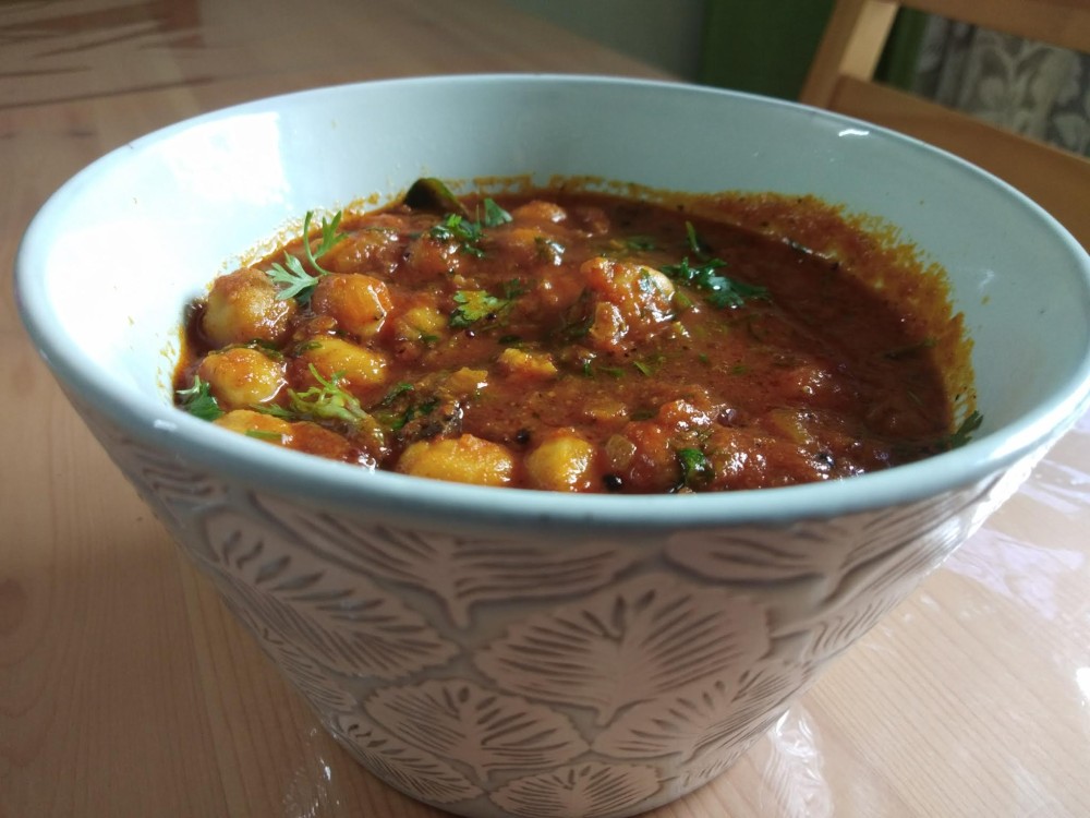 Famous Delhi chole recipe | Homemade chole masala recipe