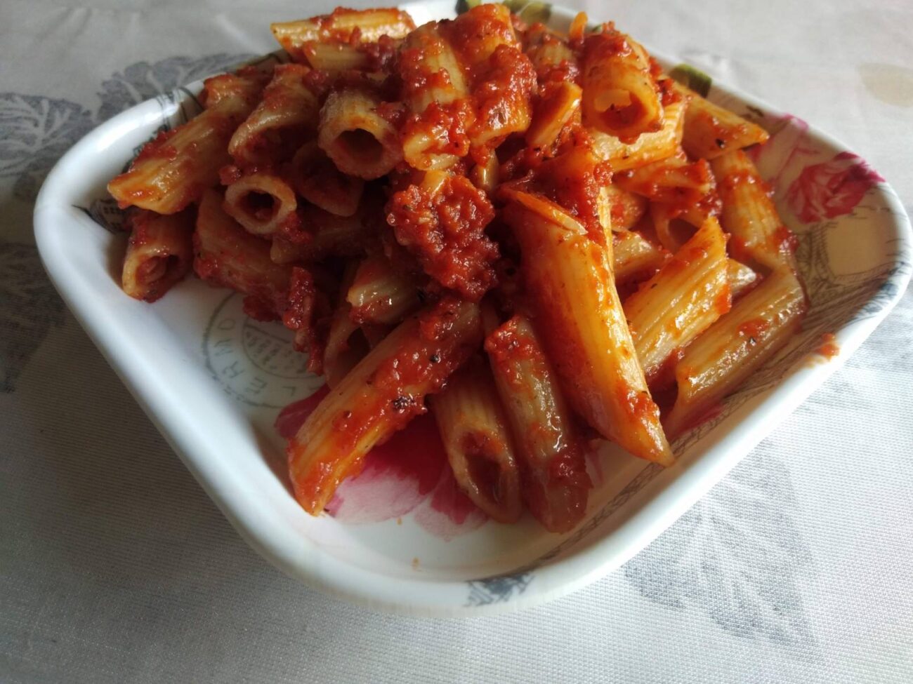 Red sauce pasta | Tomato pasta recipe | Italian style