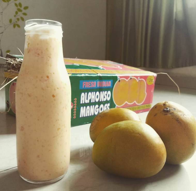 Tempting Alphonso mango milkshake | Cafe style